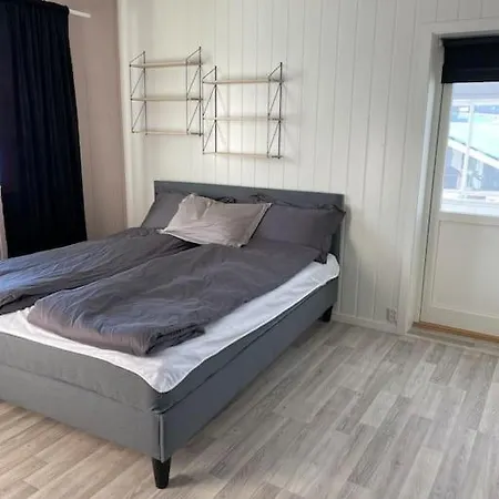 Big House In The Middle Of Lofoten Apartman *